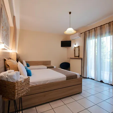 Vasilia Apartment *
